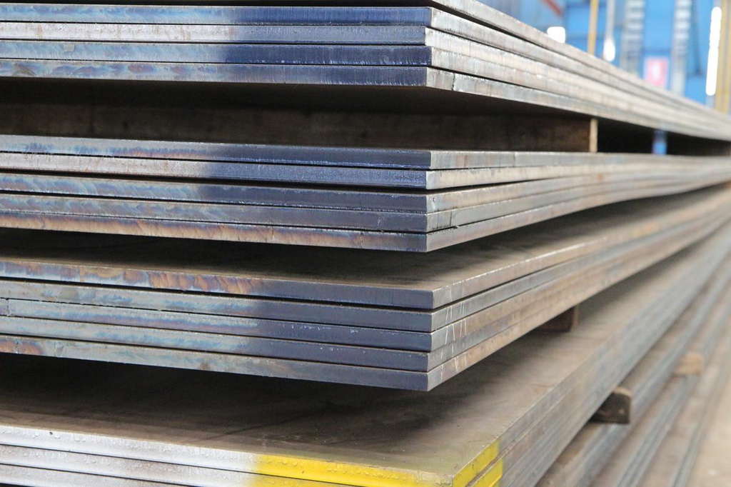 PLANCHA LAMINADA EN CALIENTE (2000 mm X 6000 mm)